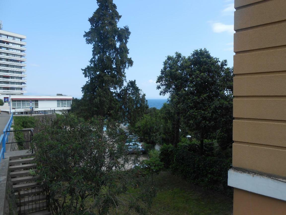Family Apartment Center 오파티아 외부 사진